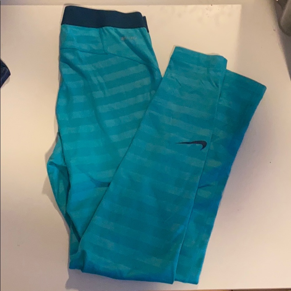Nike fleece lined legging